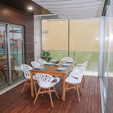 Casas E De Daire
