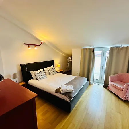 Apartamento Casas E De