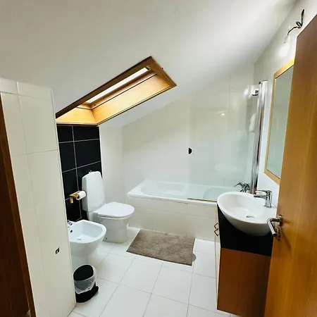 Apartamento Casas E De